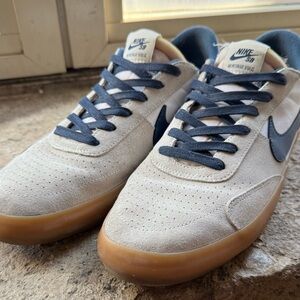 Nike SB Heritage Vulc Men's Shoes - Summit White Navy Gum